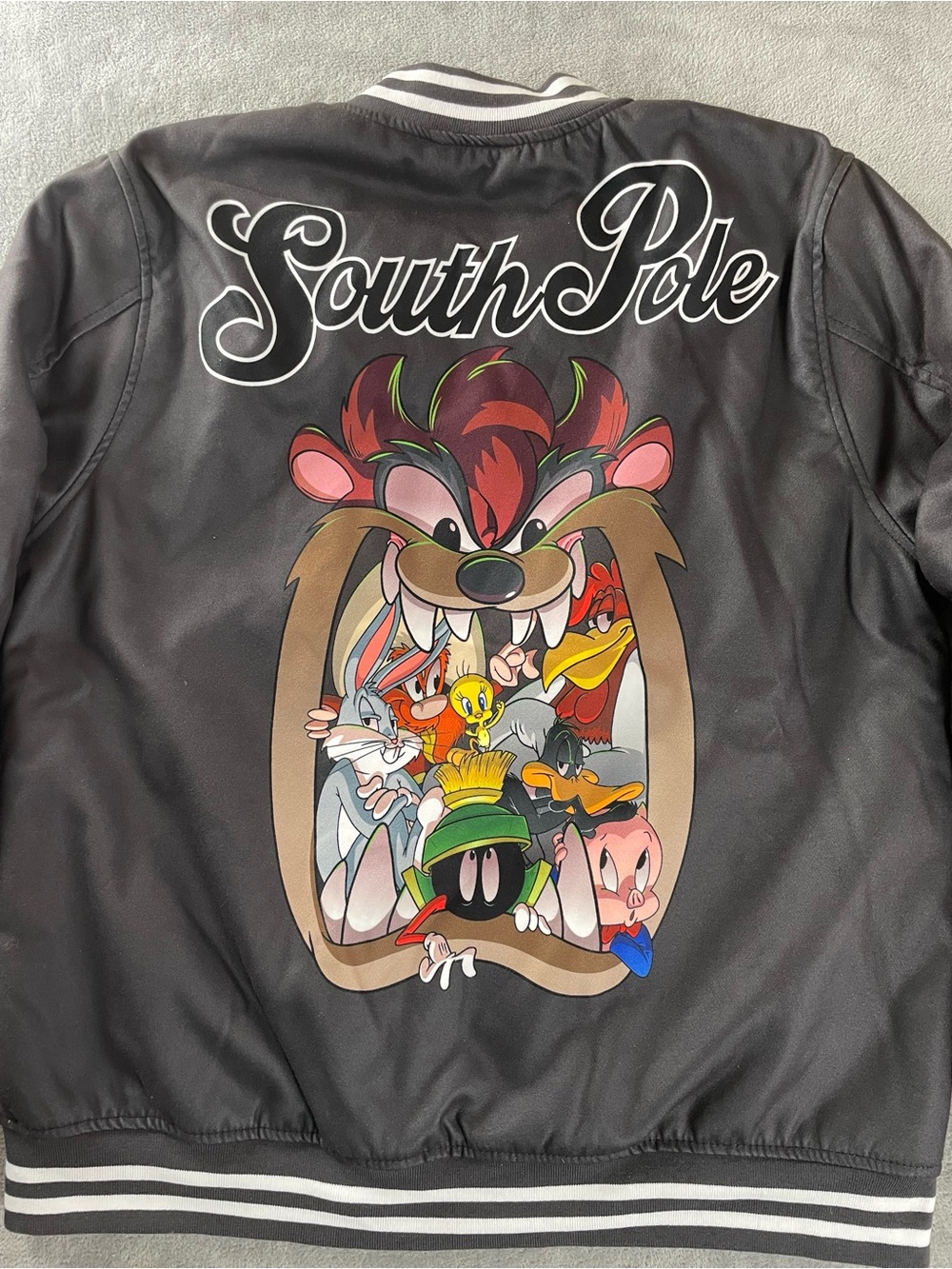 South Pole Looney Tunes Full Zip Jacket Mens XL New With Tags Polyester Bugs Taz